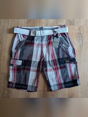 Vintage NWT Point Zero Men's Red, Gray & White Plaid Cargo Shorts with Belt 38